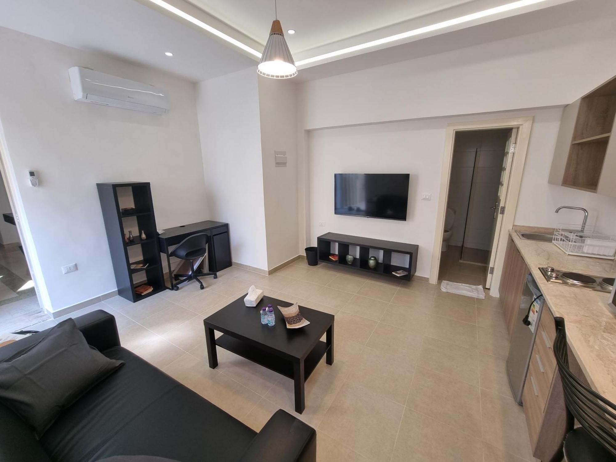 Downtown Living Boutique Apartments Амман Экстерьер фото